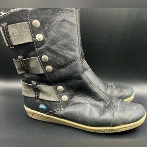 Cloud Amber Mid Calf Boots- Black and Gray, Wool lined, fair condition, Size: 39
